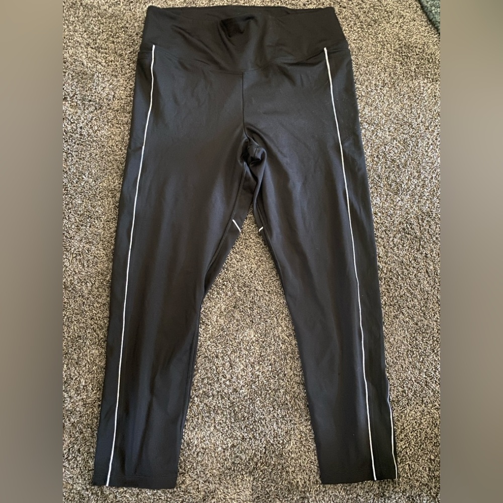 PINK Victoria's Secret Black Leggings with White Side Piping